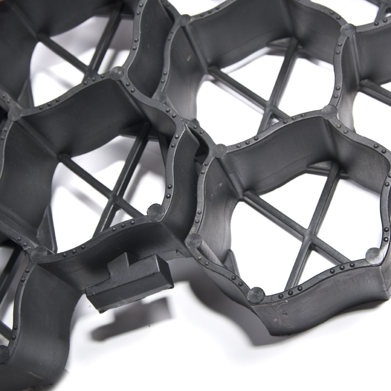 lawn grid connection 2
